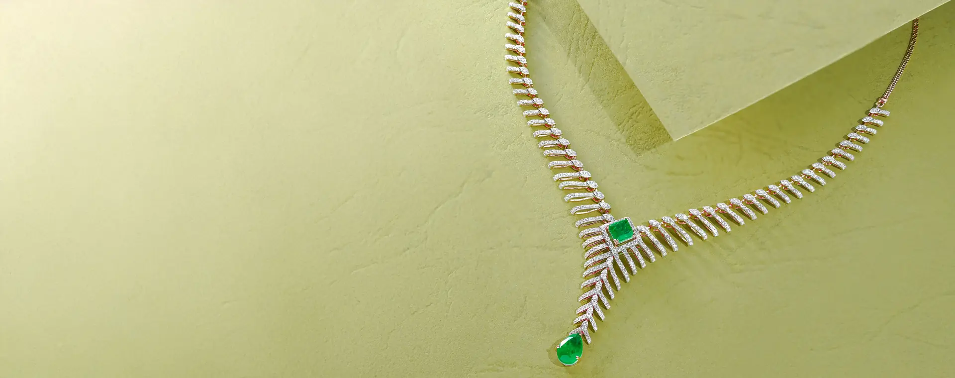 ESSENZA by Svaraa Jewels
